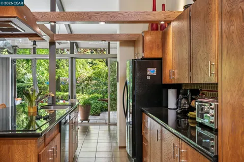 $3,500,000 | 200 Wayne Avenue, Alamo, CA 94507