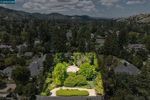 $3,500,000 | 200 Wayne Avenue, Alamo, CA 94507