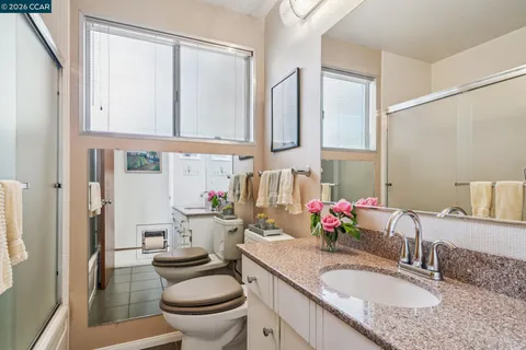 $3,500,000 | 200 Wayne Avenue, Alamo, CA 94507