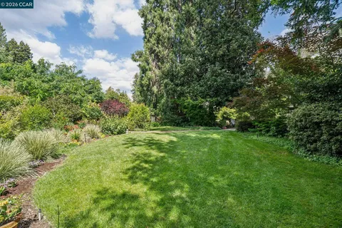 $3,500,000 | 200 Wayne Avenue, Alamo, CA 94507