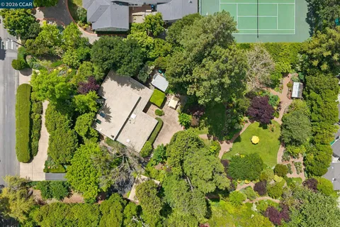 $3,500,000 | 200 Wayne Avenue, Alamo, CA 94507