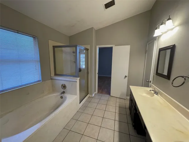 $2,300 | 3909 Danli Lane, Austin, TX 78749