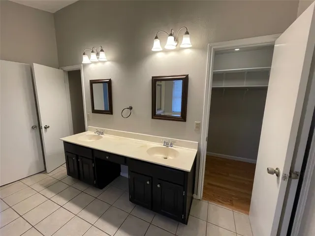 $2,300 | 3909 Danli Lane, Austin, TX 78749