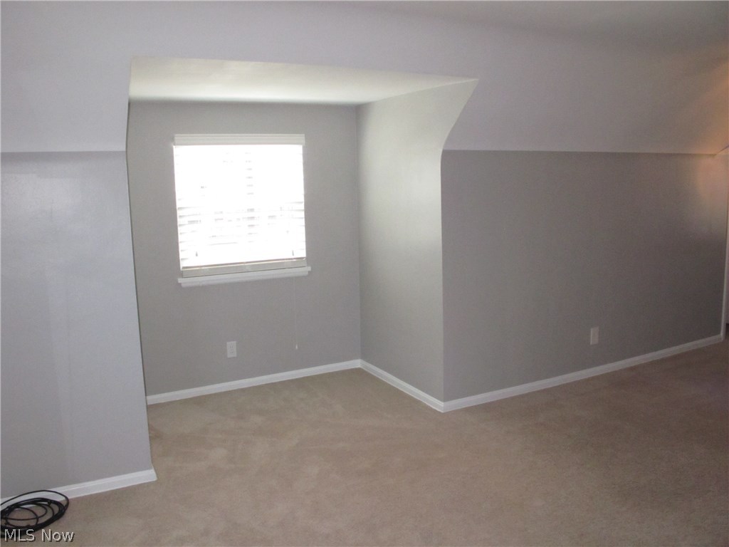 5810 Snow Road Parma, OH 44129 - Photo 17 of 22