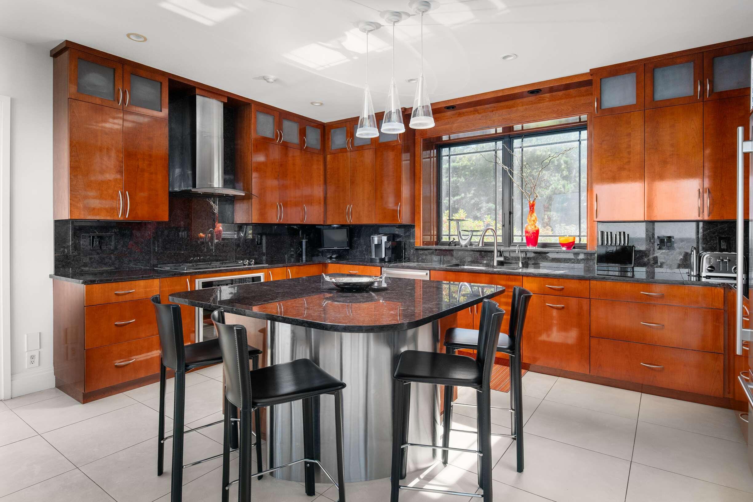 113 Bald Head Cliff Road Cape Neddick, ME 03902 - Photo 13 of 50 Kitchen