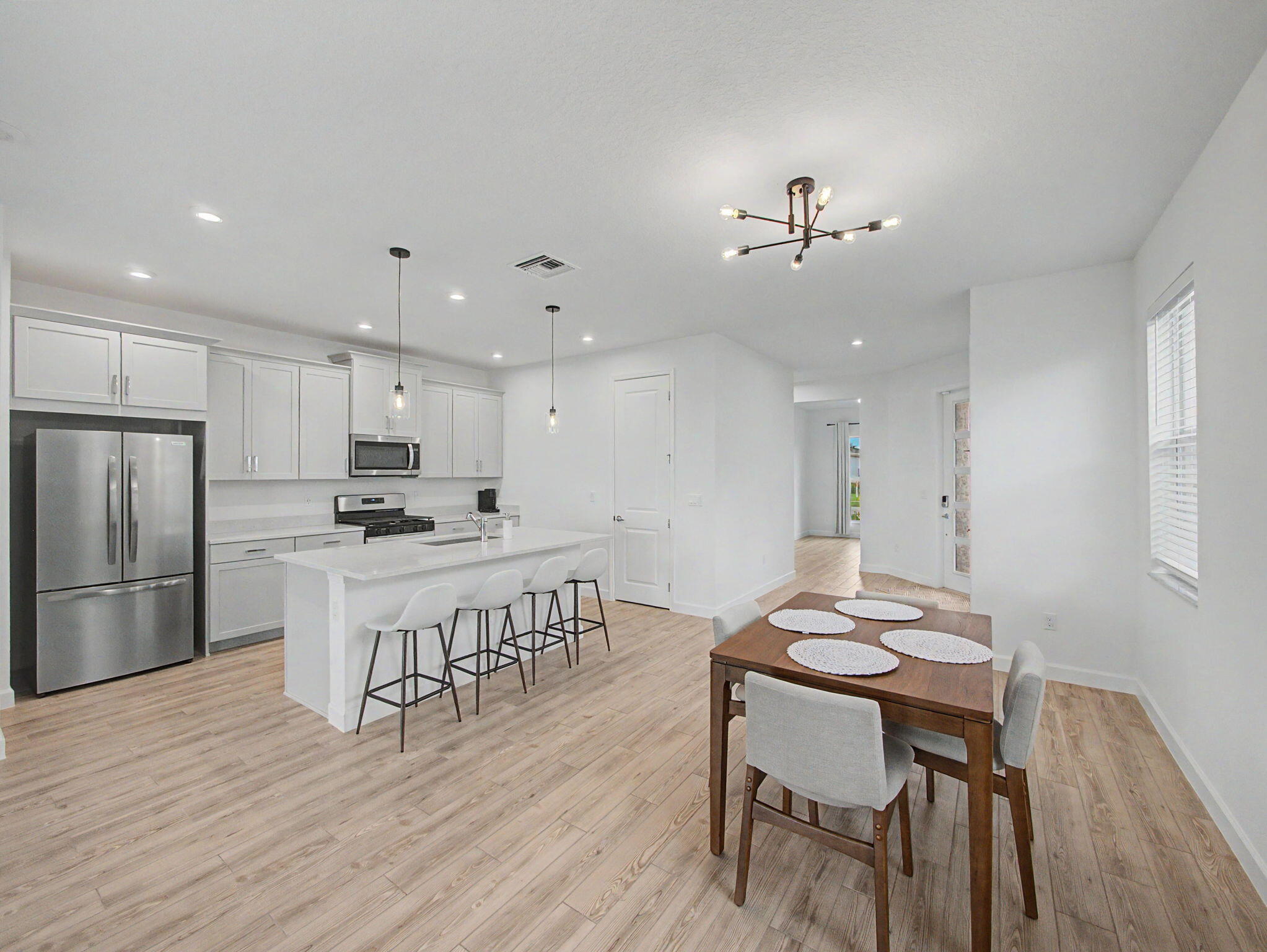 9140 Remy Lane Port St. Lucie, FL 34987 - Photo 5 of 16 Dining Area