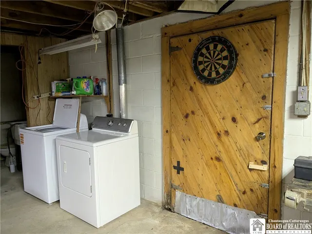 $189,900 | 2721 Smith Hollow Road, Hinsdale, NY 14760