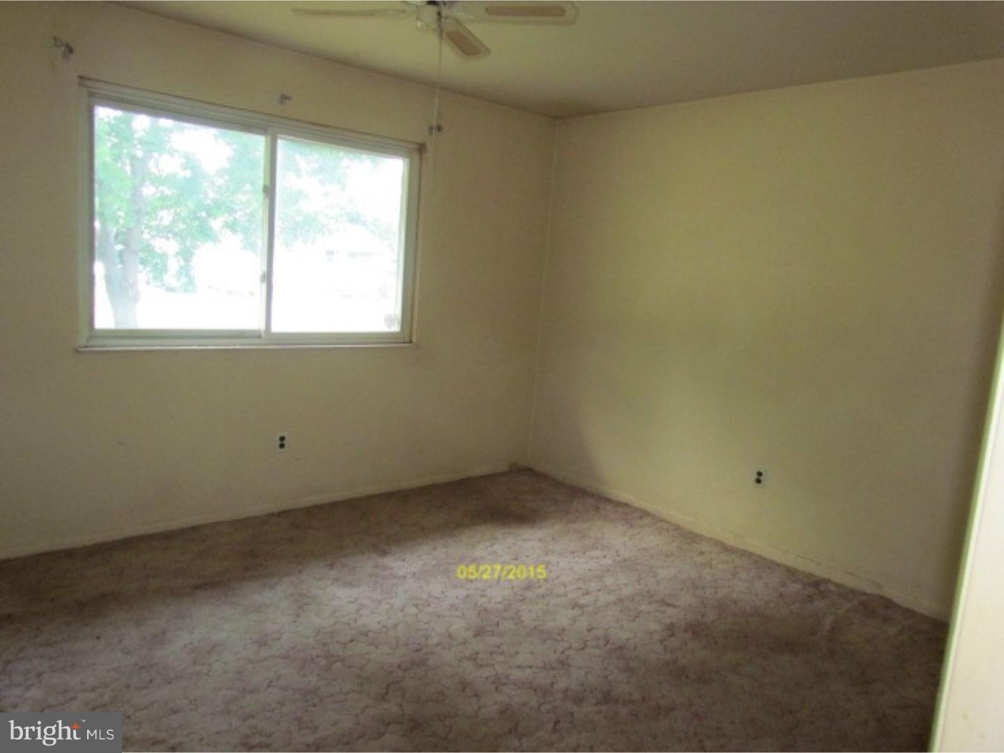 472 Fordham Road Wenonah, NJ 08090 - Photo 5 of 8 an empty room with a window