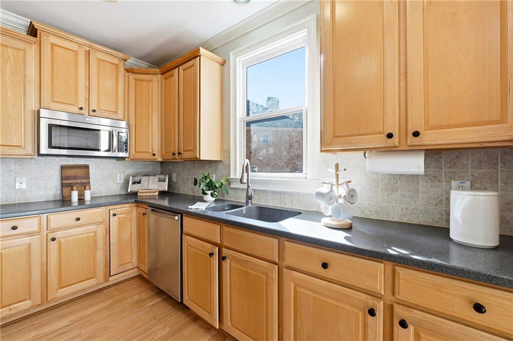 3303 Keenland Road Marietta, GA 30062 - Photo 12 of 55