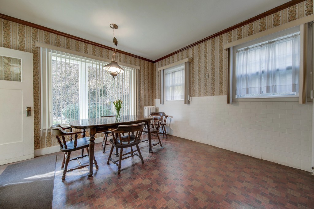 20 Walker Road Swampscott, MA 01907 - Photo 8 of 13 Gallery Image 8