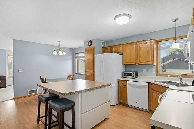 $265,000 | 1108 Mockingbird Loop, Sartell, MN 56377