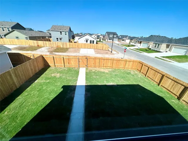 $1,750 | 110 Haw Branch View, Kyle, TX 78640