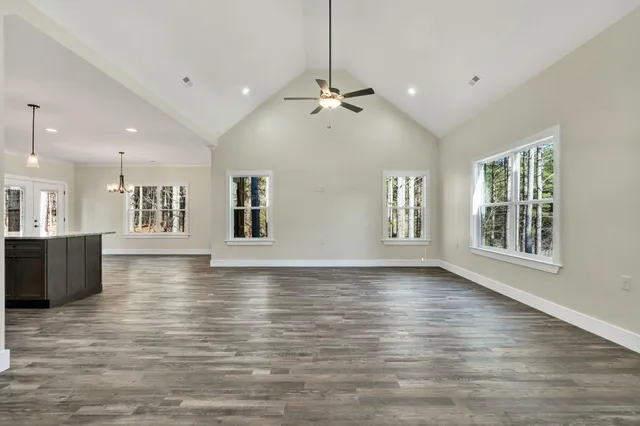 $449,900 | 326 Mountain View Circle, Ocoee, TN 37361