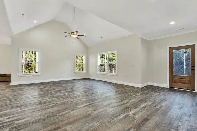 $449,900 | 326 Mountain View Circle, Ocoee, TN 37361