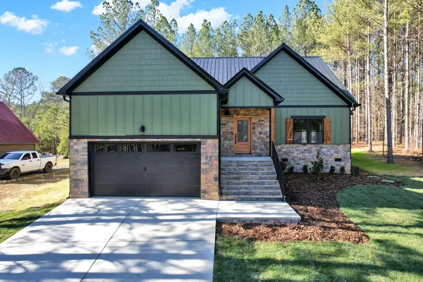 $449,900 | 326 Mountain View Circle, Ocoee, TN 37361