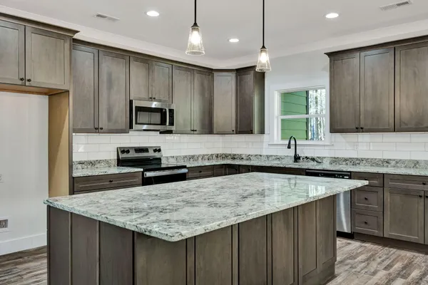 $449,900 | 326 Mountain View Circle, Ocoee, TN 37361