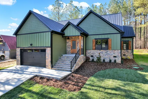 $449,900 | 326 Mountain View Circle, Ocoee, TN 37361