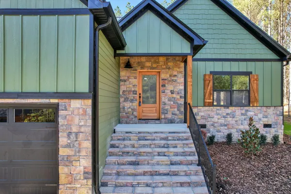 $449,900 | 326 Mountain View Circle, Ocoee, TN 37361