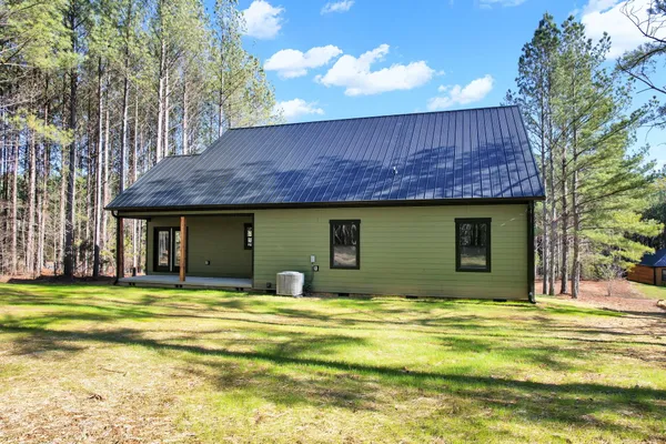 $449,900 | 326 Mountain View Circle, Ocoee, TN 37361