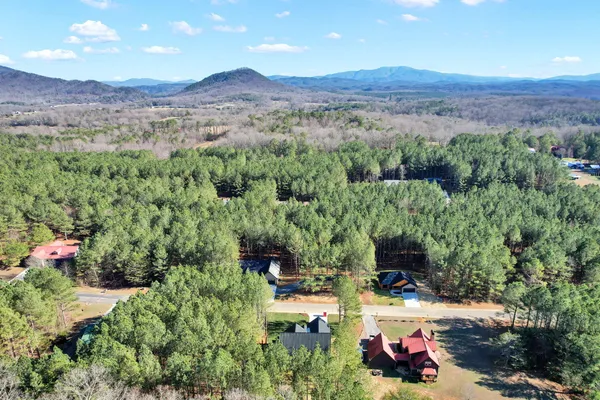 $449,900 | 326 Mountain View Circle, Ocoee, TN 37361