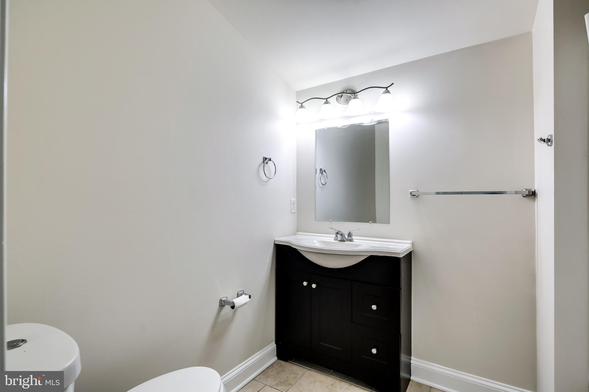 1615 Grange Road Edgewater, MD 21037 - Photo 20 of 33 Full Bathroom