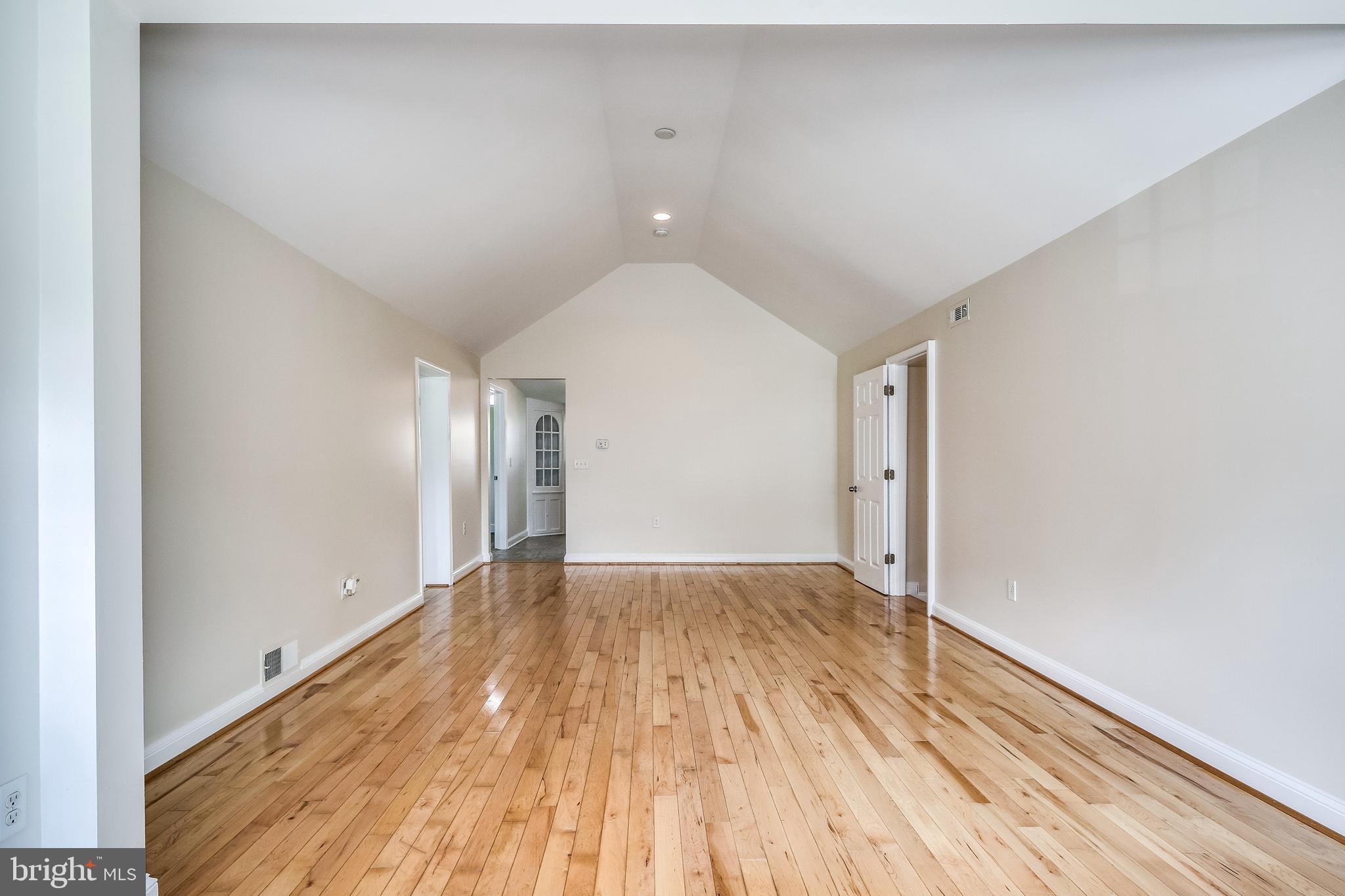 1615 Grange Road Edgewater, MD 21037 - Photo 6 of 33 Family Room