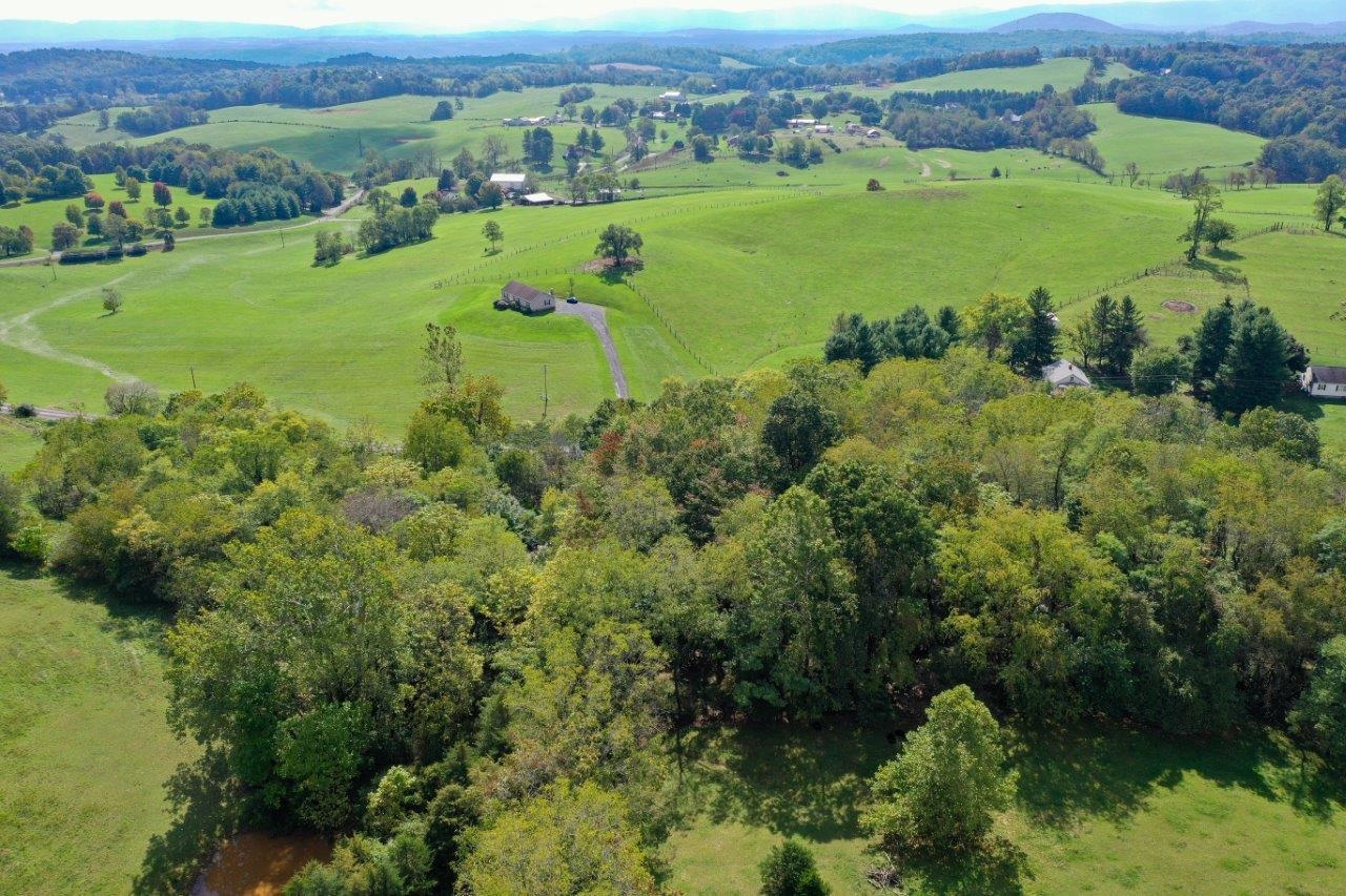 Tbd Tbd Pleasant View Road Verona, VA 24482 - Photo 2 of 11 an aerial view of huge green field with lots of green plants