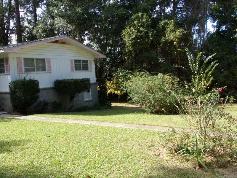 723 Southwest Pinckney Street Madison, FL 32340 - Photo 1 of 25 Gallery Image 1