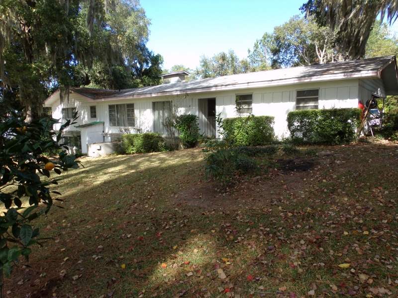 723 Southwest Pinckney Street Madison, FL 32340 - Photo 3 of 25 Gallery Image 3