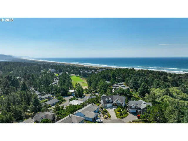 $2,100,000 | 388 Ridge Court, Manzanita, OR 97130