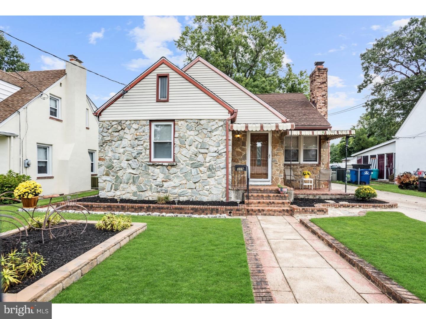 309 Rancocas Avenue Riverside, NJ 08075 - Photo 1 of 16 Exterior Front