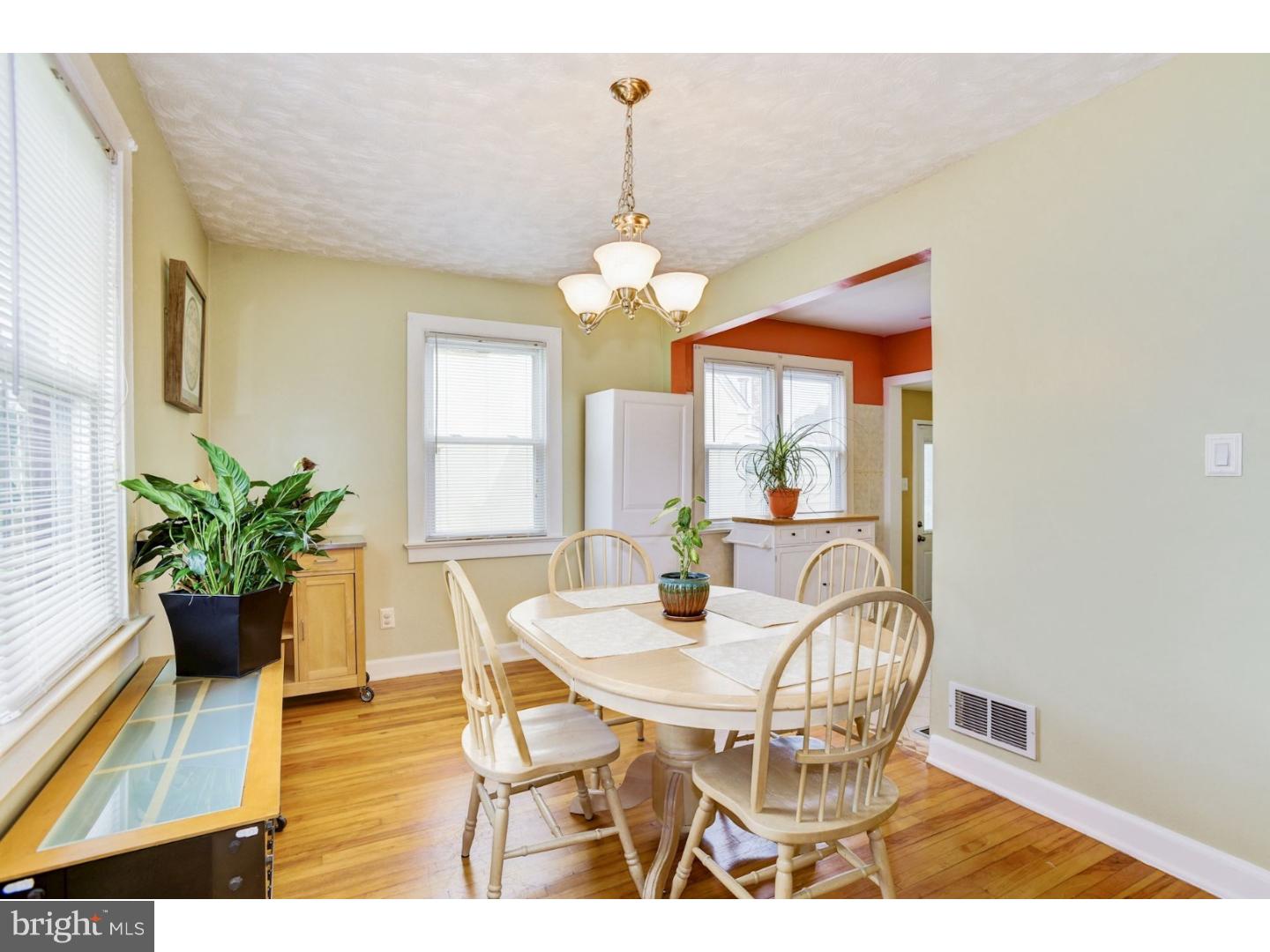 309 Rancocas Avenue Riverside, NJ 08075 - Photo 4 of 16 Kitchen