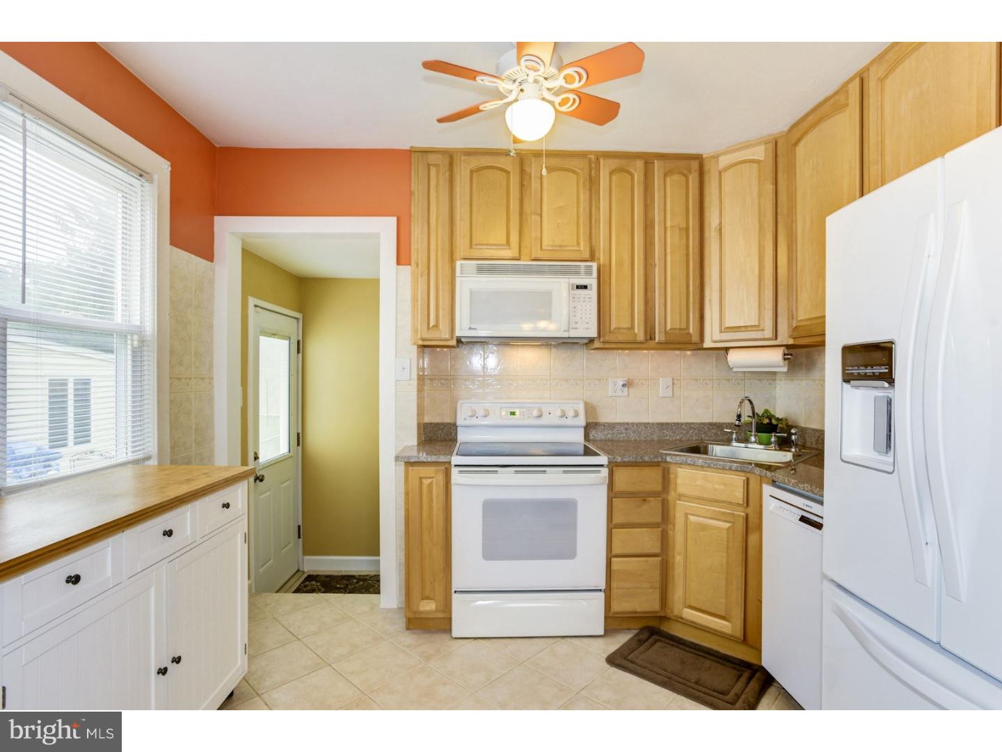 309 Rancocas Avenue Riverside, NJ 08075 - Photo 6 of 16 Kitchen