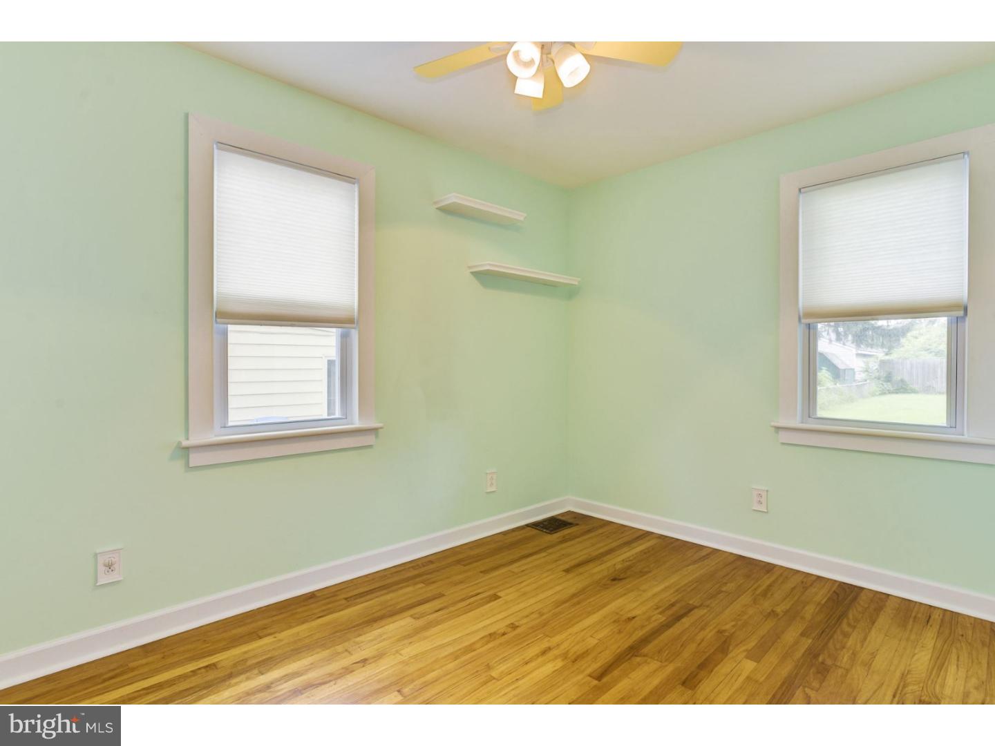 309 Rancocas Avenue Riverside, NJ 08075 - Photo 8 of 16 Bedroom