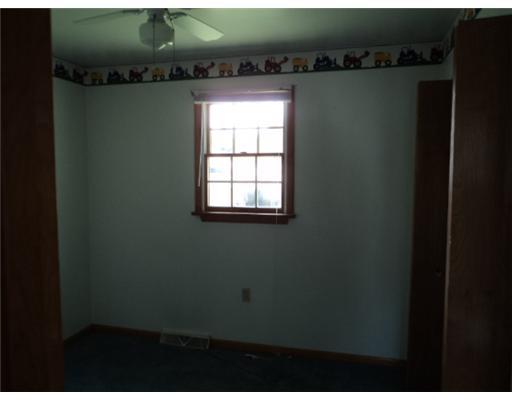 766 Highway 356 Apollo, PA 15613 - Photo 10 of 18 Bedroom. Dimension is 10x9