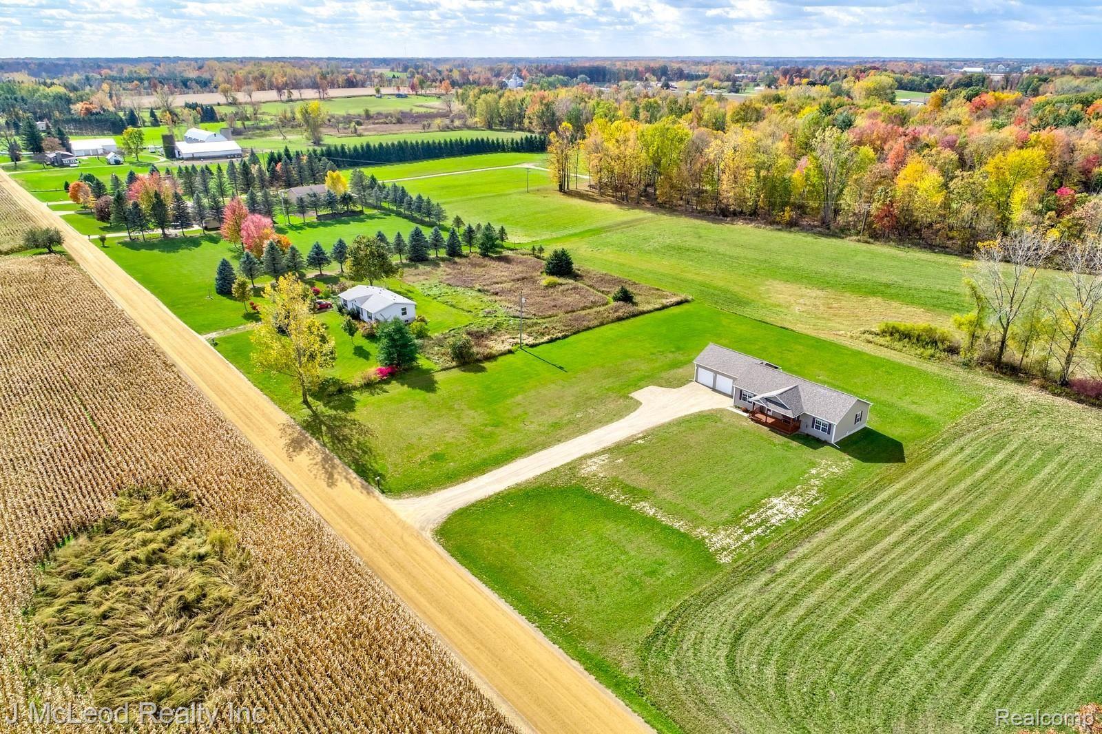 9564 McPherson Road Millington, MI 48746 - Photo 41 of 48 9564 McPherson Millington-41.jpg