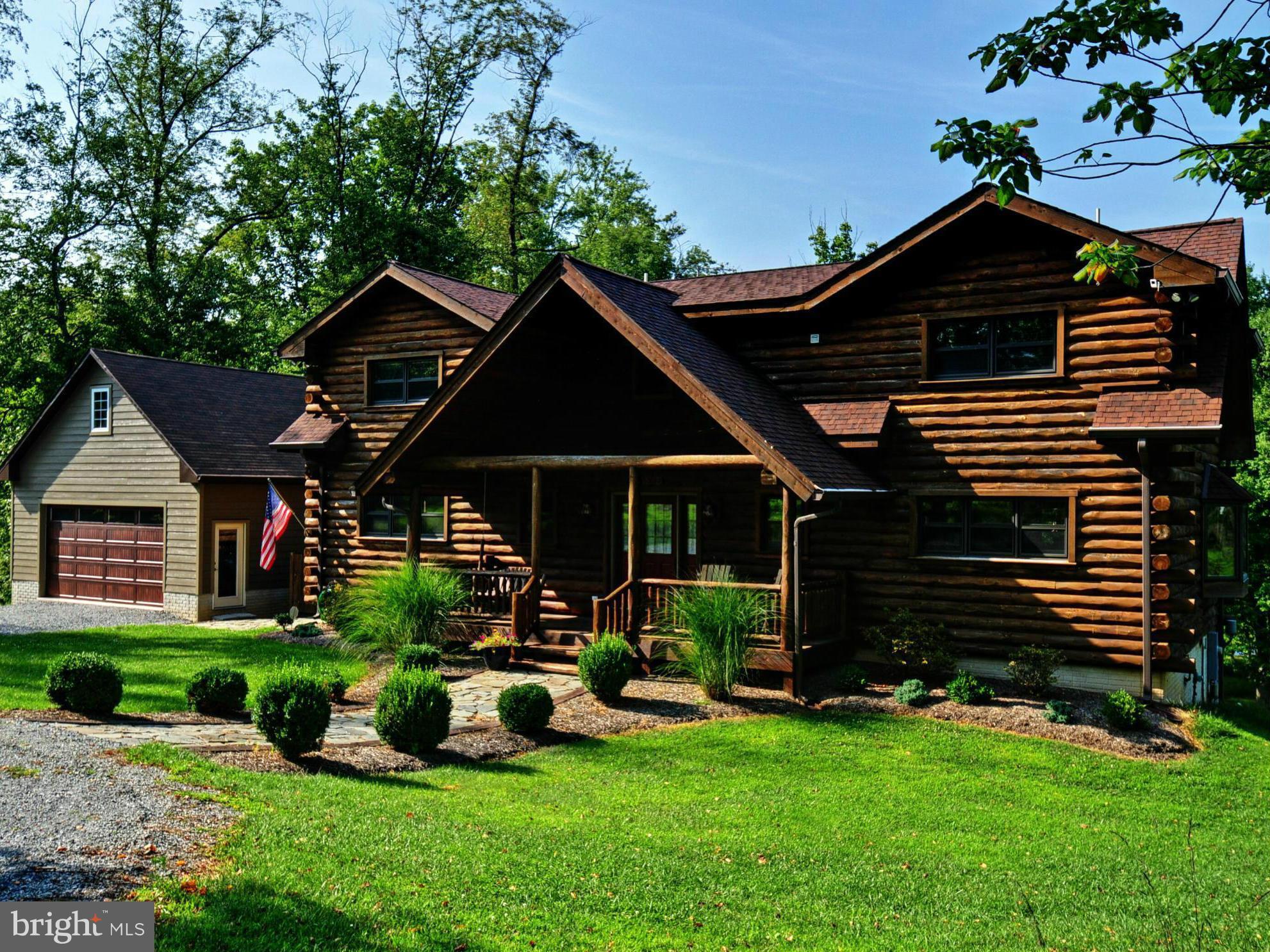 13121 Sagle Road Purcellville, VA 20132 - Photo 3 of 30 Gorgeous log sided home w/detached 2 car garage
