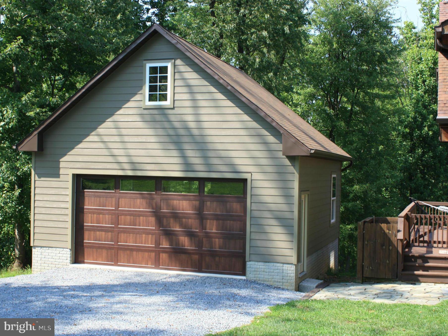 13121 Sagle Road Purcellville, VA 20132 - Photo 5 of 30 Oversized detached two car garage