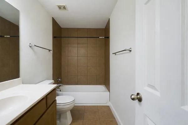 $2,595 | 500 East 48th Street, Unit A, Austin, TX 78751