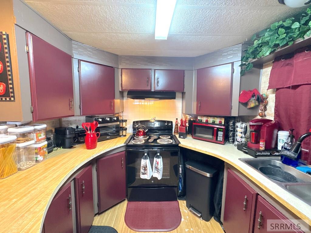 70 North Yellowstone Highway, Unit 37 Rigby, ID 83442 - Photo 5 of 12