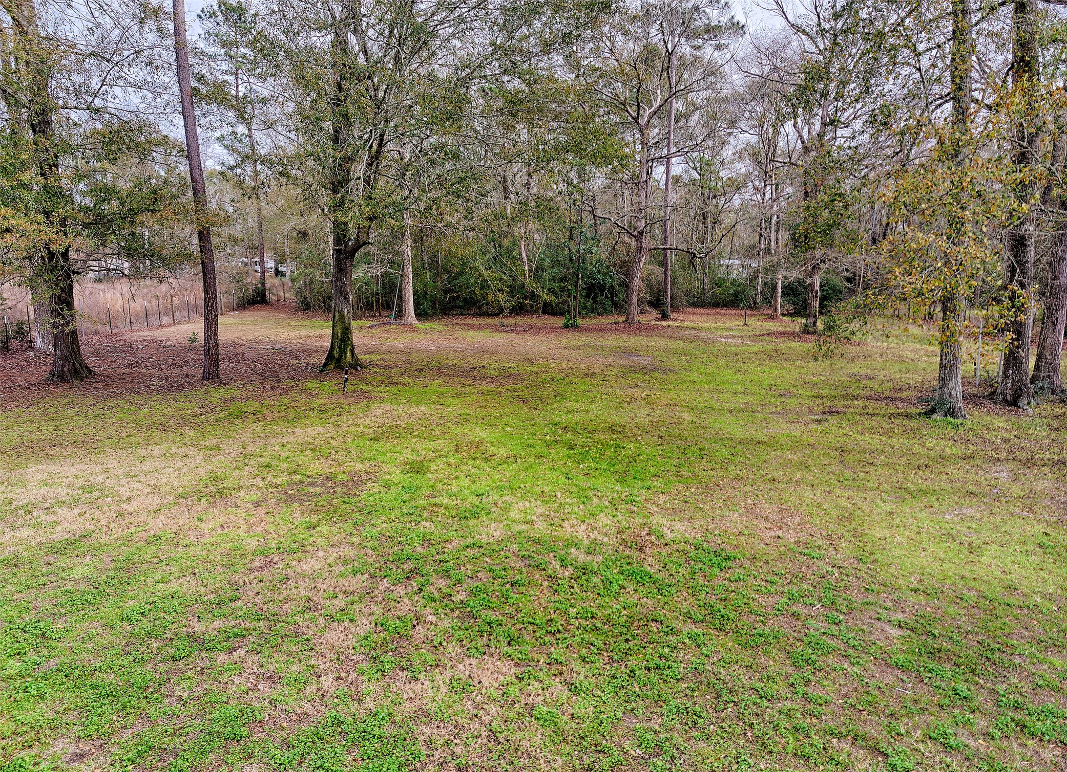 2373 Crockett Martin Road Conroe, TX 77306 - Photo 29 of 34