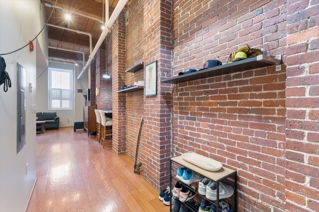172 Middle Street, Unit 108 Lowell, MA 01852 - Photo 8 of 37