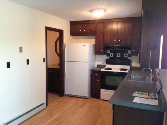 101 Winnicutt Road, Unit 1 Stratham, NH 03885 - Photo 3 of 13