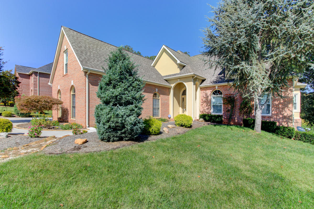 5624 Fountain Gate Road Knoxville, TN 37918 - Photo 1 of 30 + Perceptions (3)
