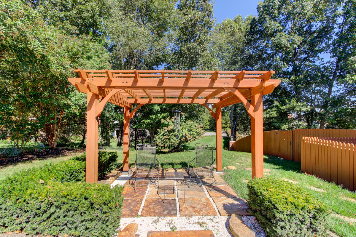 5624 Fountain Gate Road Knoxville, TN 37918 - Photo 25 of 30 + Perceptions (28)