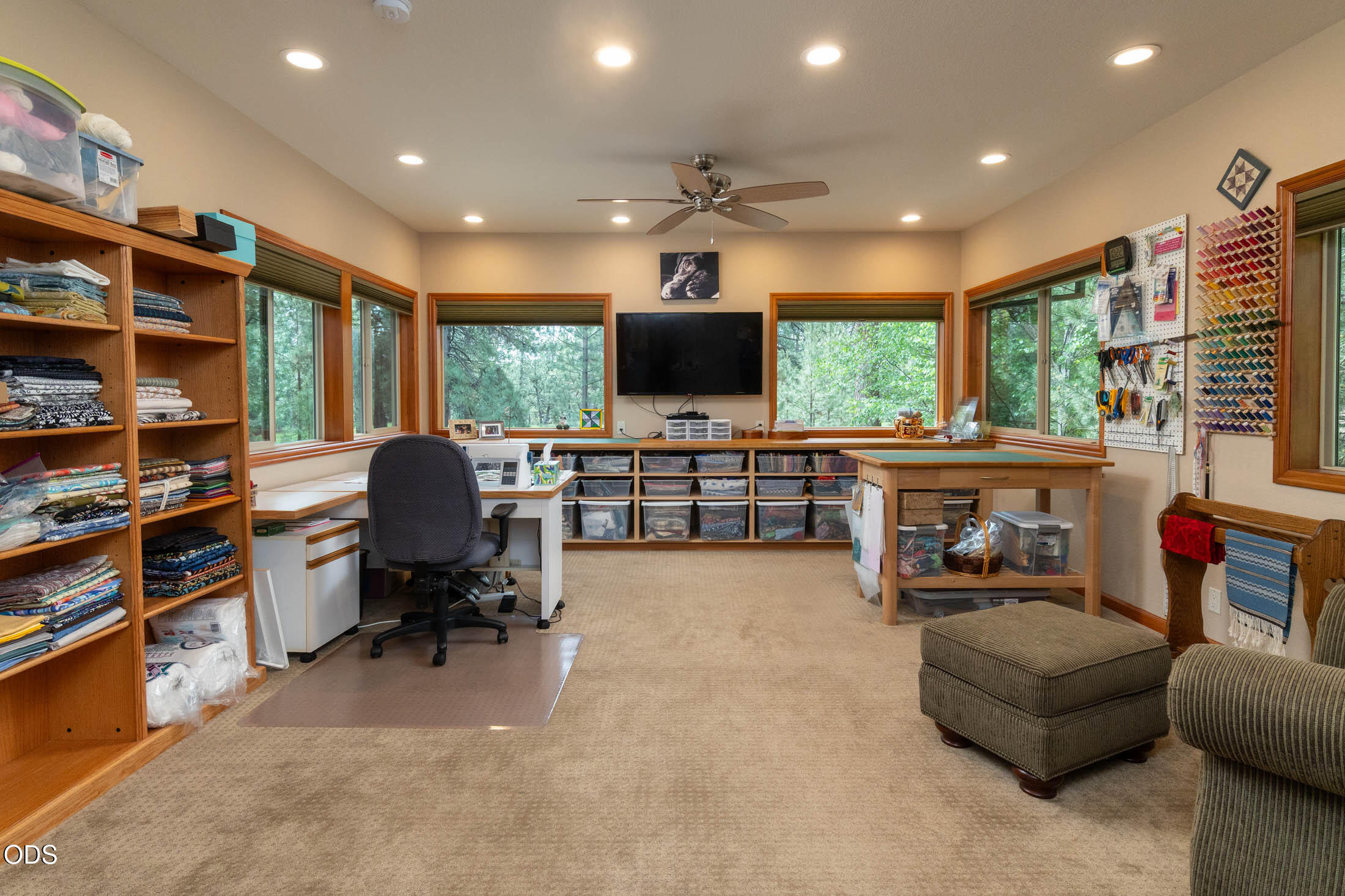 60621 Golf Village Loop Bend, OR 97702 - Photo 27 of 47