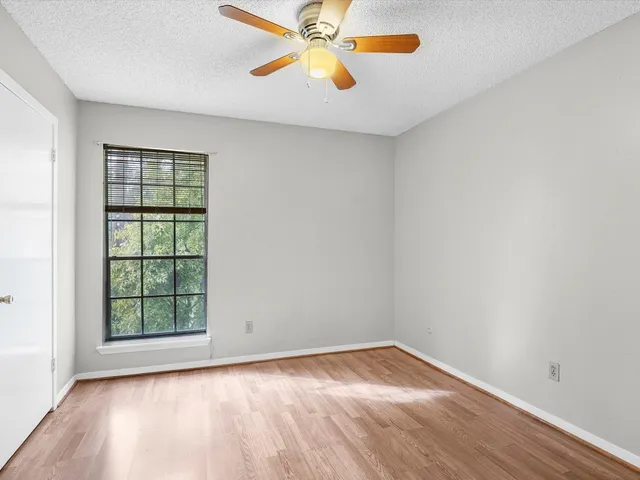 $1,290 | 2800 Jeanetta Street, Unit 1106, Houston, TX 77063