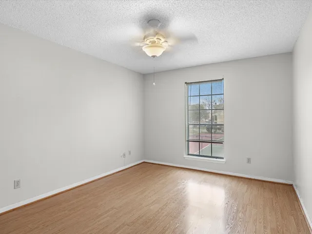 $1,290 | 2800 Jeanetta Street, Unit 1106, Houston, TX 77063