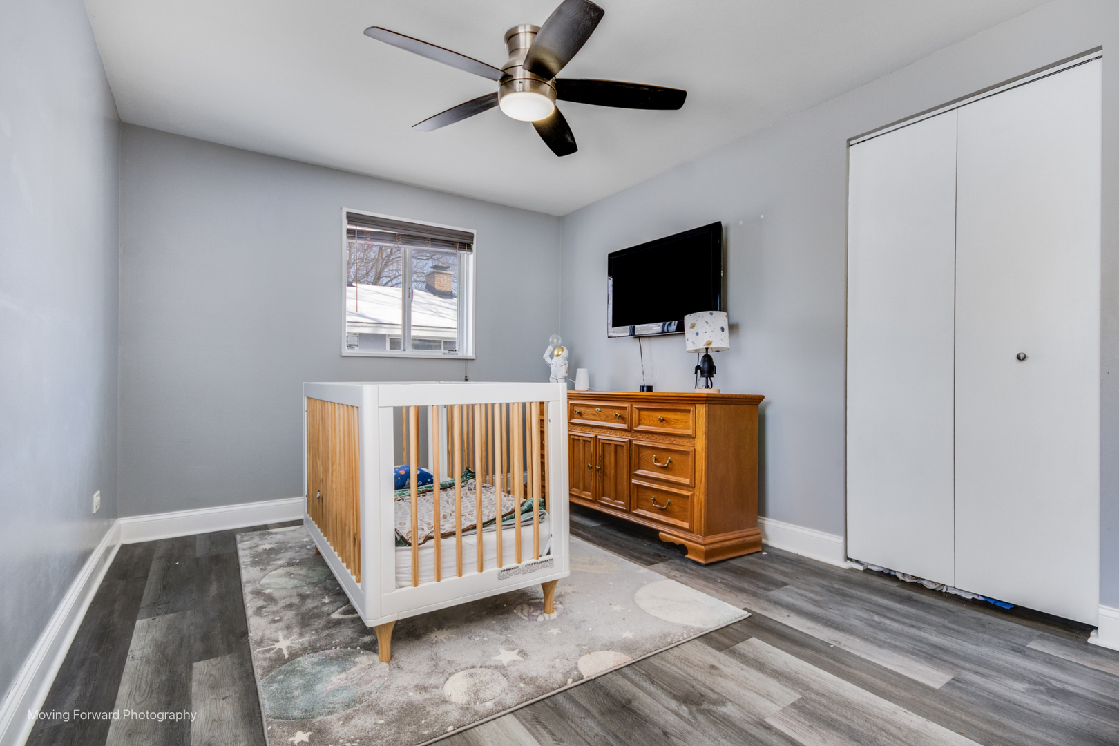 214 Springinsguth Road Schaumburg, IL 60193 - Photo 15 of 29 a view of livingroom with furniture