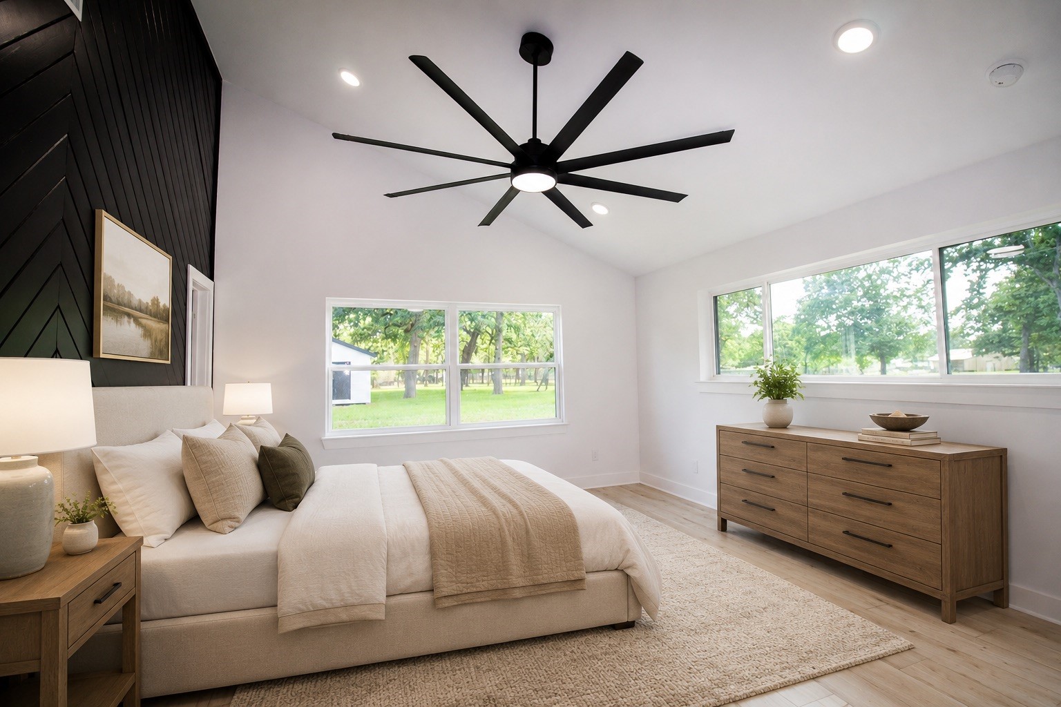 54 Windmill Road Hempstead, TX 77445 - Photo 9 of 26 a bedroom with a bed and a window